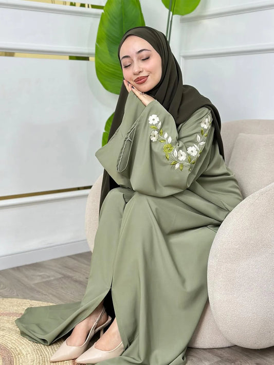 Embroidered Zipper Abaya Robe — Green