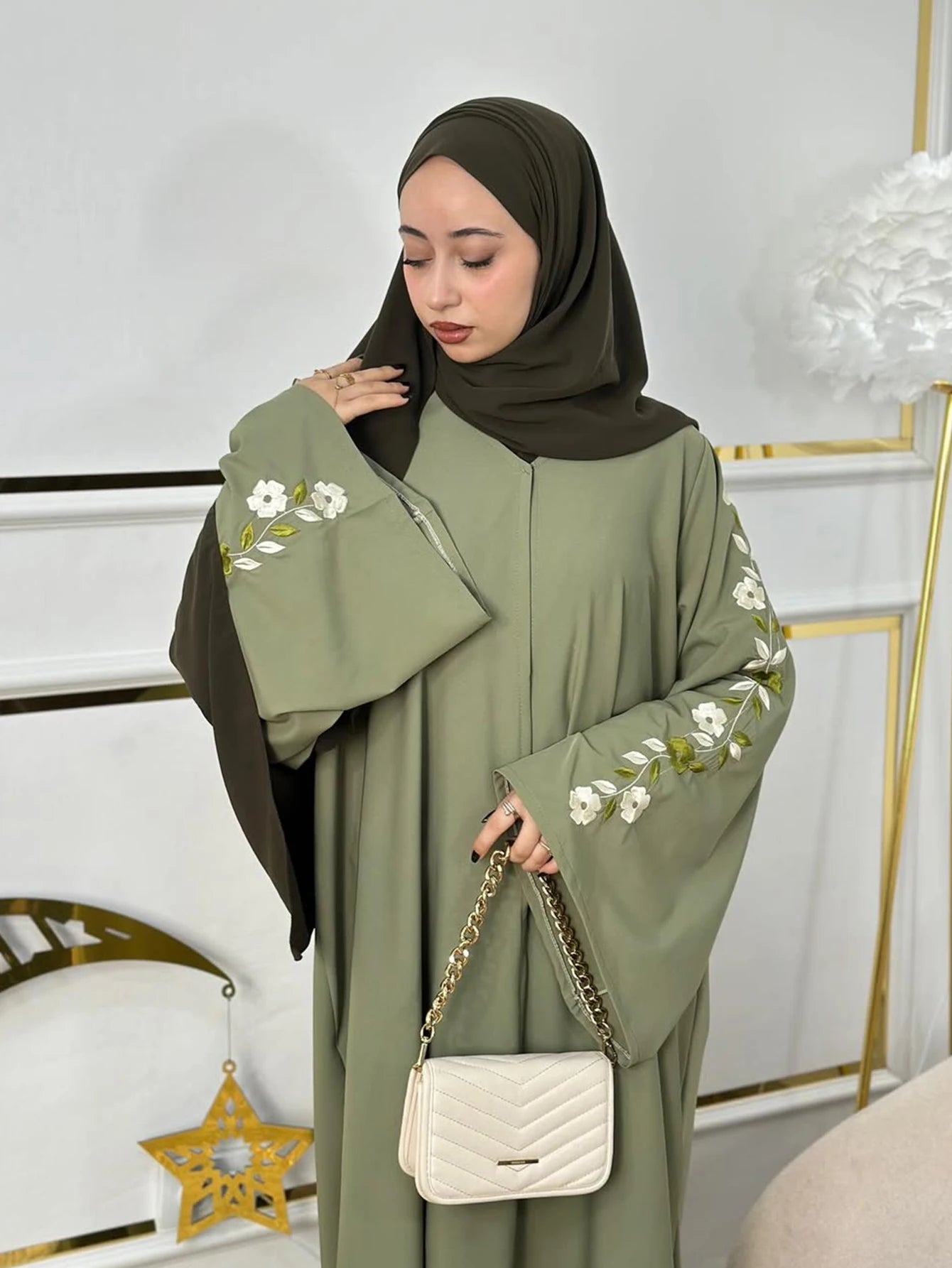 Embroidered Zipper Abaya Robe — Green