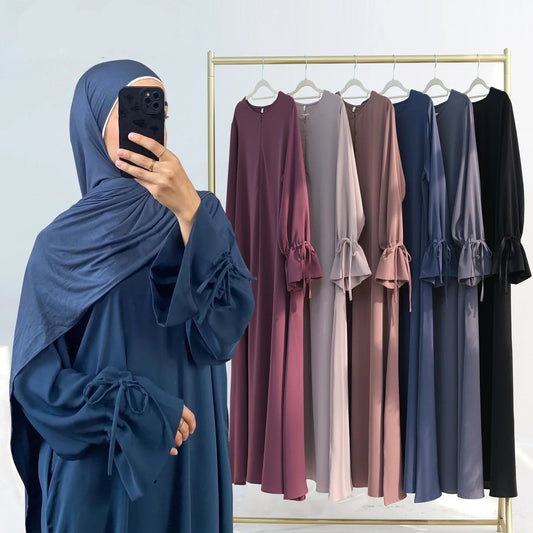 Solid Plain Abaya — Loose Fit