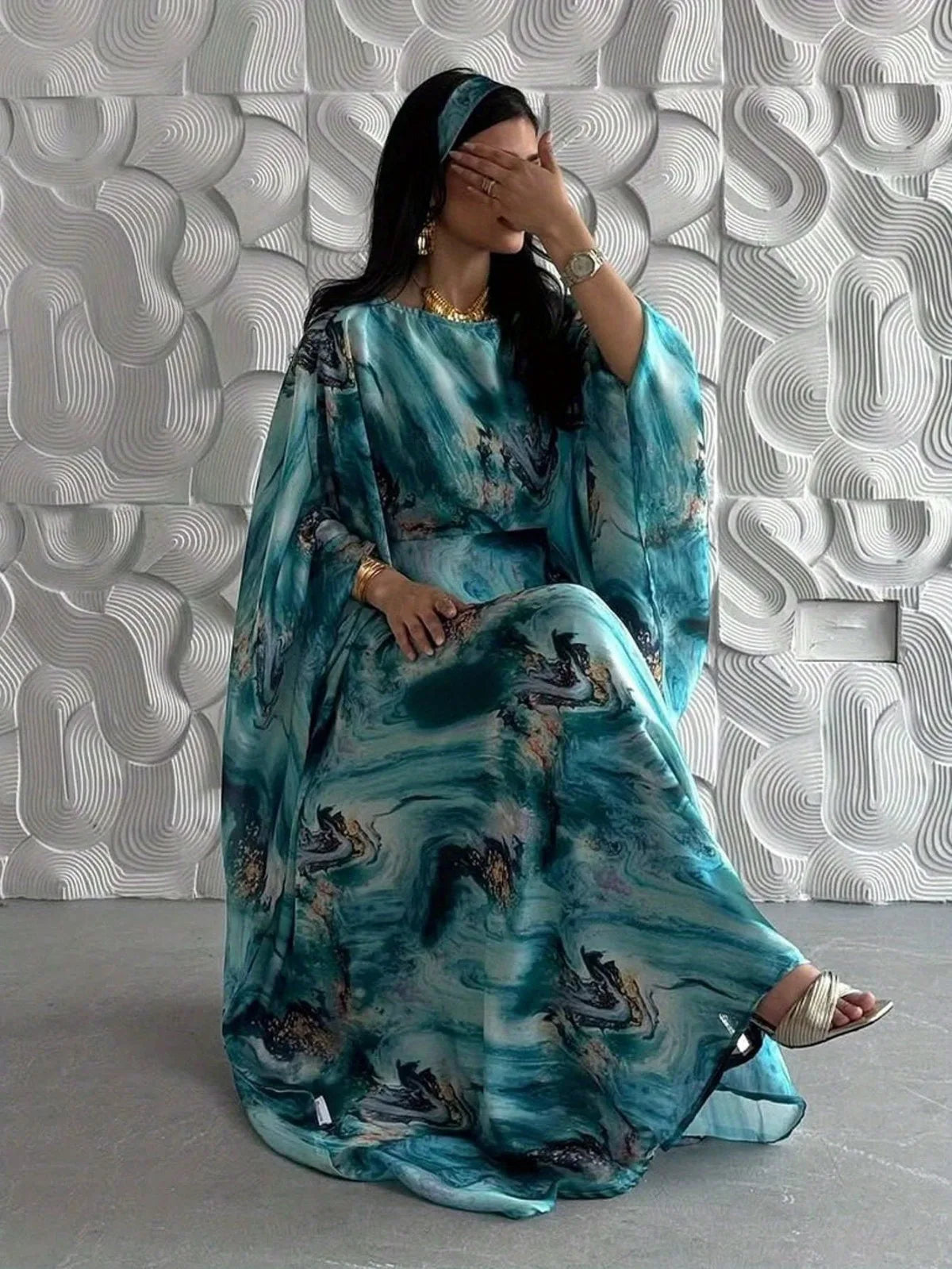 Printed Pullover Abaya — Evening